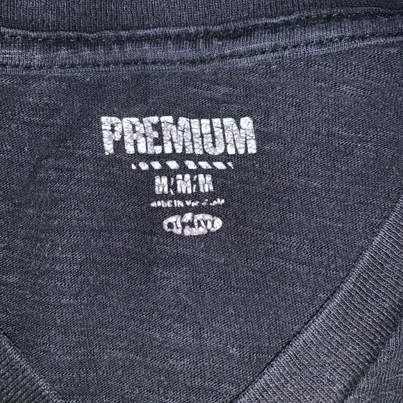 Black v neck t shirt - Picture 3 of 3